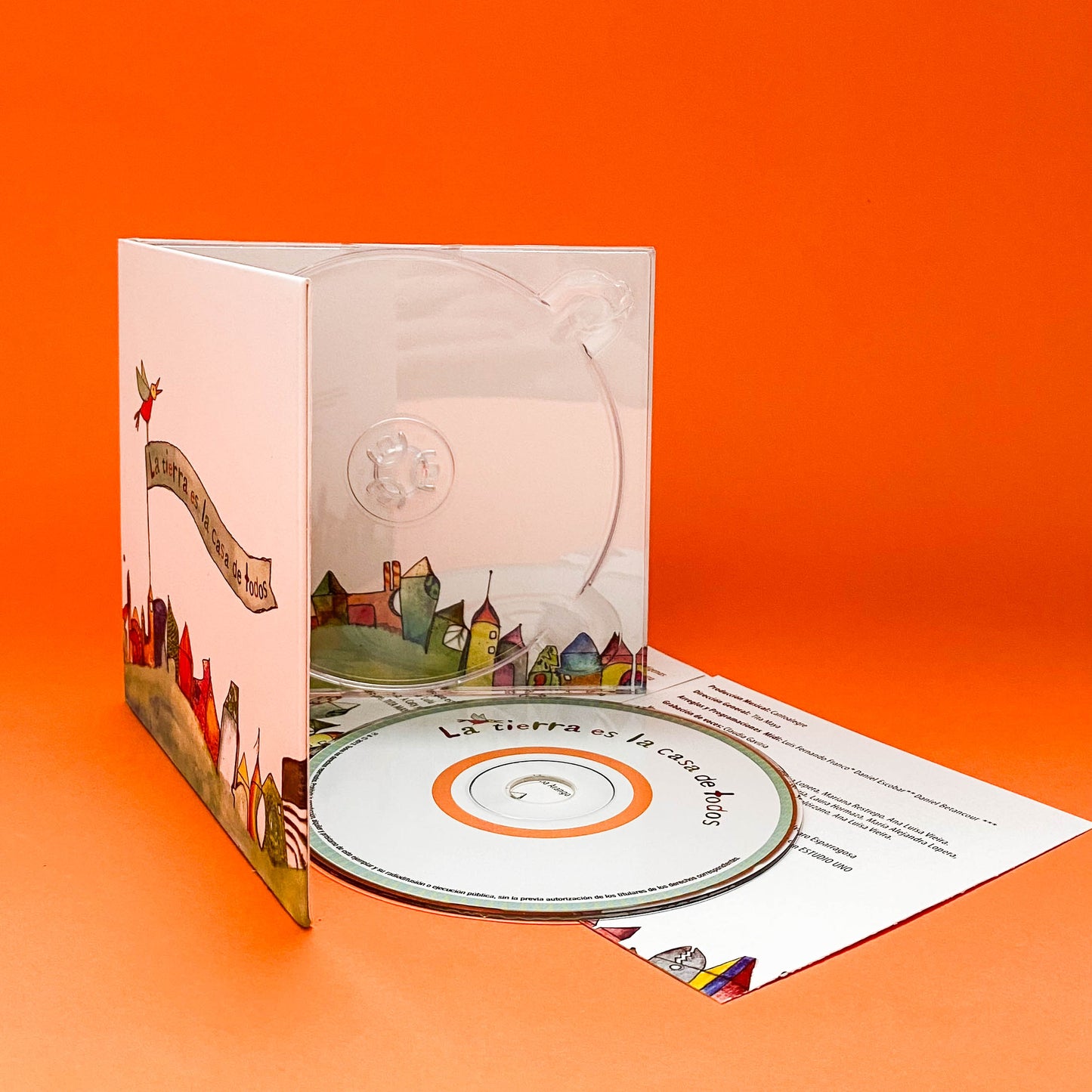 La Tierra es la casa de todos (2013)